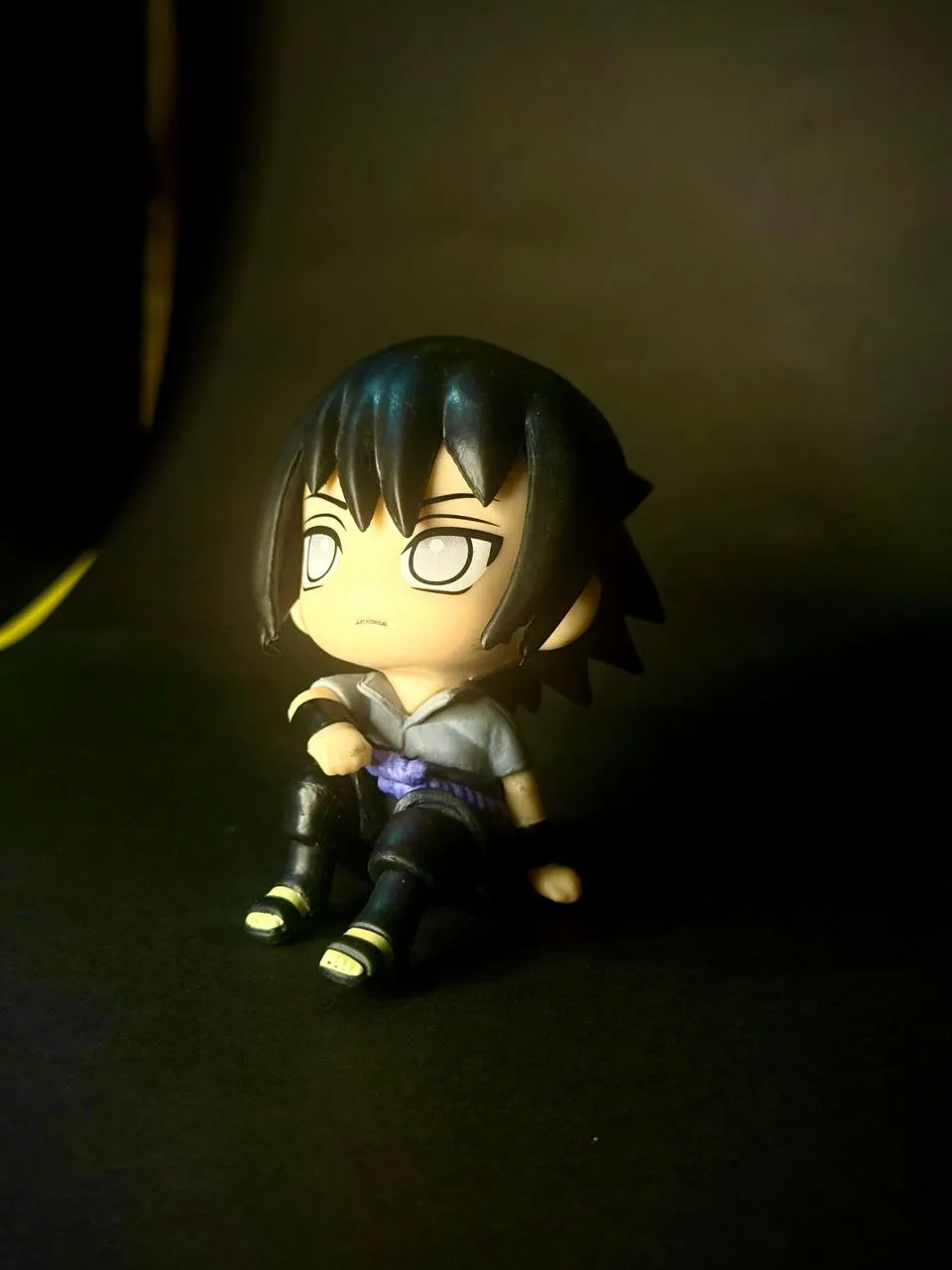 Sasuke Uchiha Mini Figure – Naruto Collectible - Image 2